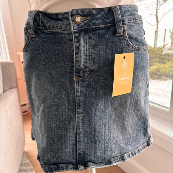 S.B. Jeans Denim Mini Skirt 💙 - Picture 2 of 5